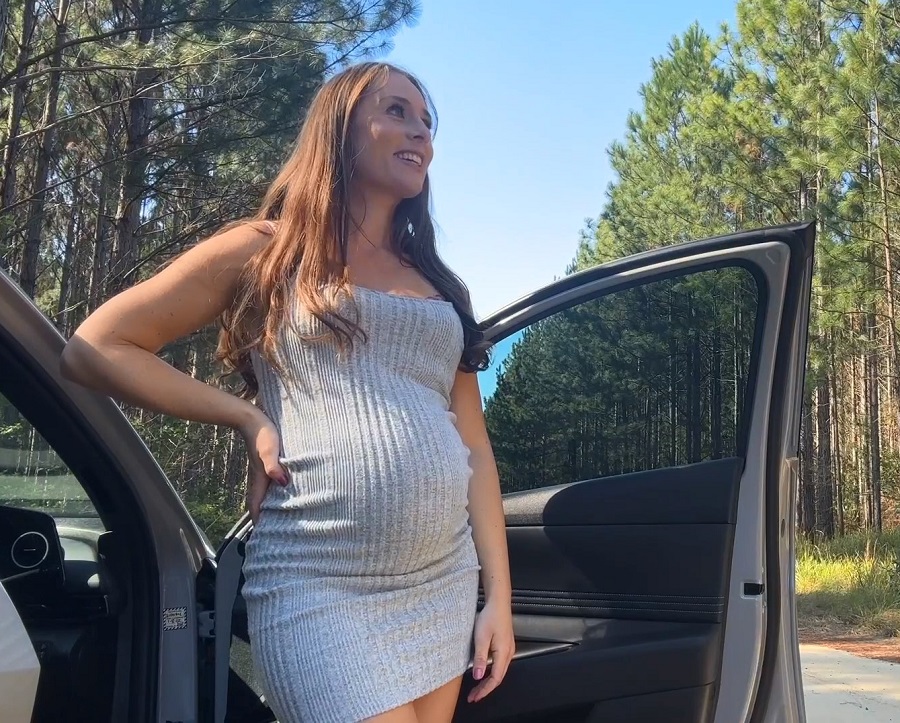Natasha Jane Pregnant Wife Cheating With Husbands Best Mate In Her Car